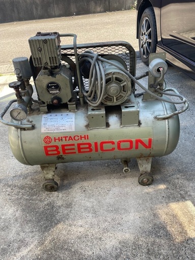 日立　
コンプレッサー