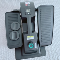 Cubii ルームサイクル エクササイズ ぐるぐるミニサイクルマシンの画像