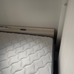 セミダブル　ベッドフレームの画像