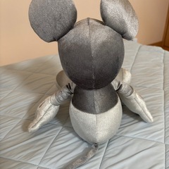 Disney 100周年ぬいぐるみの画像