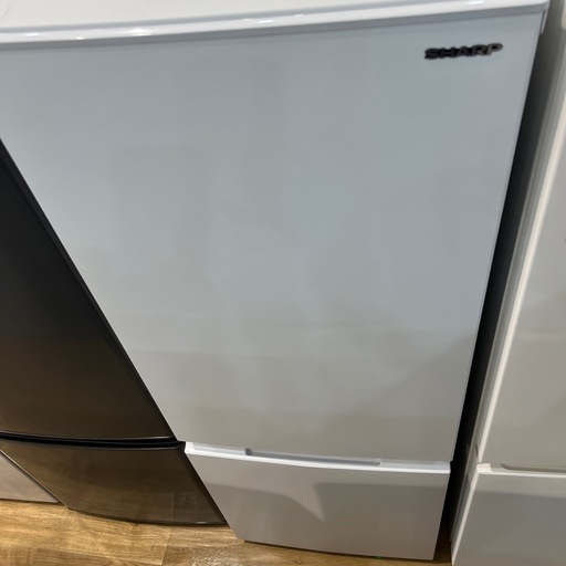 【トレファク神戸南店】★値下げしました SHARPの2ドア冷蔵庫です【取りに来られる方限定】