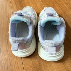 子供靴の画像