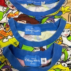 3枚　トイストーリー総柄Tシャツ　ディズニーの画像