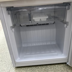 リユースのサカイ東金店 TWINBIRD 冷蔵庫 19年製 110L ※傷汚れあり、下のクリアケース１個なし TJ15336の画像