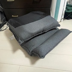 折り畳み式座椅子
の画像