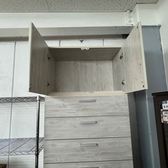 M345 背の高い収納棚の画像