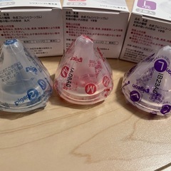 新品未使用　母乳実感　乳首 S,M,L 各1の画像