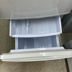 リユースのサカイ東金店 SHARP 冷蔵庫 19年製 137L ※ゴムパッキン汚れあり TJ15338の画像