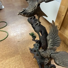 鷹の置物 てつせい鉄製の画像
