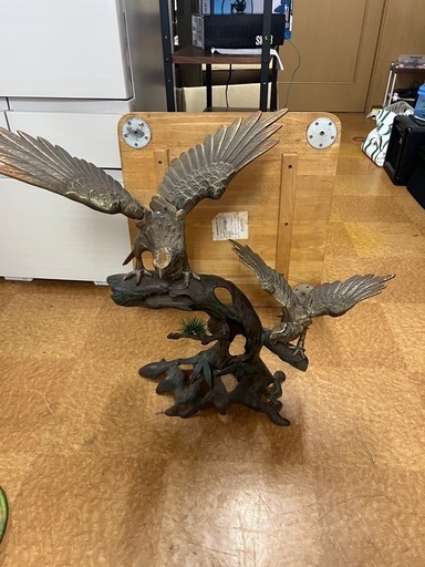 鷹の置物 鉄製