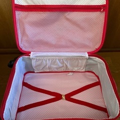 ディズニー（ミニーちゃん）スーツケースの画像