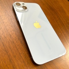 【取引中】iPhone 14 plus 128GB ブルー　SIMフリー　ケース付きの画像