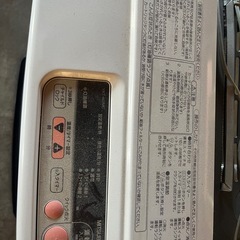 定価117,000円　2002年製　三菱電機　密閉式石油ストーブ　ファンヒーター　VKT-402MCの画像
