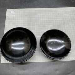 H397　高級漆器 天然木加工 蓋付きお椀 蒔絵 鉄仙花 2客素材 天然木 加工品   てっせん花柄　伝統工芸品　漆器　漆塗り　漆芸の画像