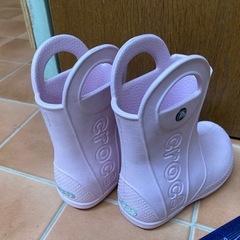 中古　クロックス長靴　15-16センチくらいの画像