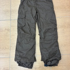 BURTONスノーボードウエアー上下の画像