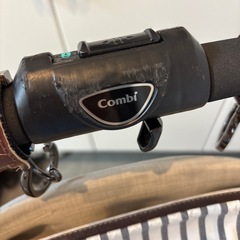combi  ベビーカーの画像