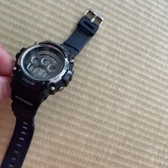 受付ストップします。電池交換済み　腕時計の画像