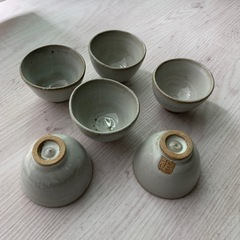 小ぶりの湯呑みの画像