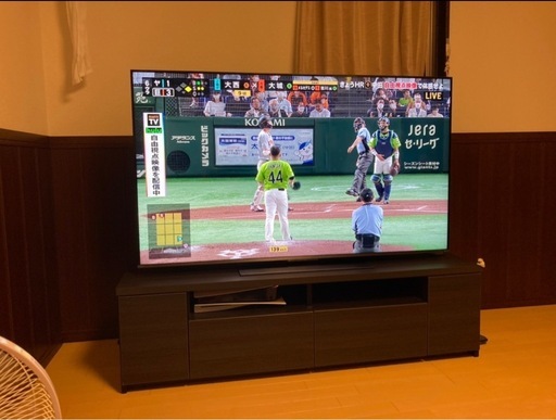 ①65インチTV(2022年、保証付)と②TV台
