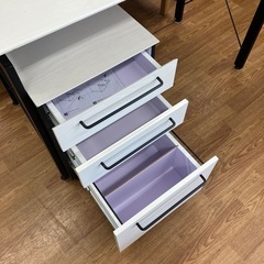 取りに来られる方限定　デスクワゴンセット　ニトリ　アイボリーの画像
