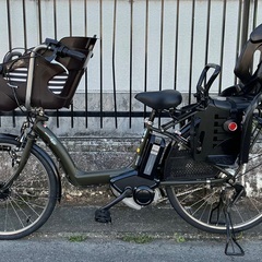 ＜整備済・美品車＞ヤマハPAS KISS・3人子供乗せ・電動アシスト自転車・前22×後26インチ・内装3段変速 カーキの画像