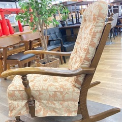【トレファク高槻店】取りに来られる方限定！飛騨産業のロッキングチェアーのご紹介です！の画像
