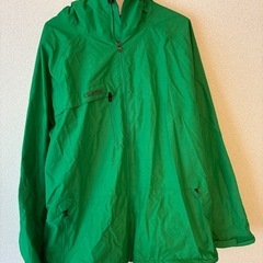 BURTONスノーボードウエアー上下の画像