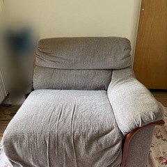 【引取限定】1人がけソファの画像