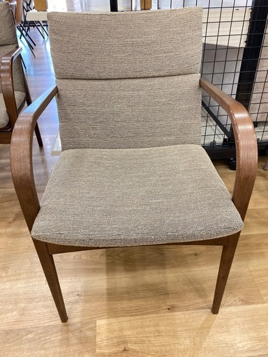 【トレファク高槻店】取りに来られる方限定！飛騨産業のアームチェアーのご紹介です！