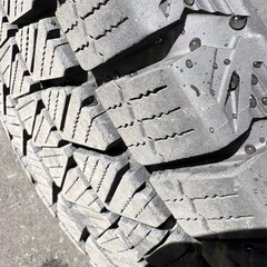 バリ溝　BLIZZAK DM-V3 スタッドレス タイヤホイール4本セットの画像