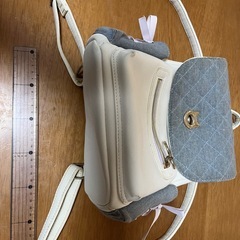 子供用リュックの画像