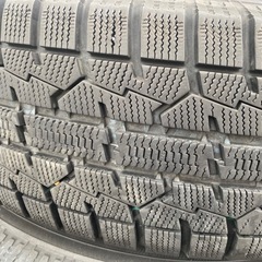 【バリ溝】スタッドレス4本セット　195/65R 16の画像