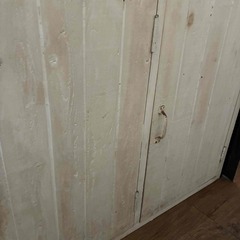 木製棚の画像