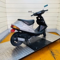 33604km ★始動動画あり★ アドレスv100　CE11A スズキ 小の画像