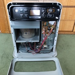 石油ファンヒーター(29)  2021年製  5L  コロナ  FH-VD3321Y 超良品の画像