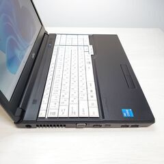 特価 2022年製 ノートパソコン 富士通 LIFEBOOK A5511/HX Core i5-1135G7 8GB SSD 256GB 【高年式・高コスパ・保証あり・全国発送】の画像