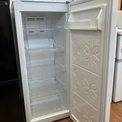 安心の１年保証付き！　maxzen 1ドア冷凍庫　JF120ML01ＷＨ　2024年製122Lの画像
