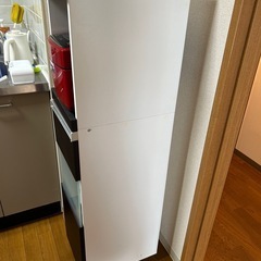 キッチン収納棚の画像