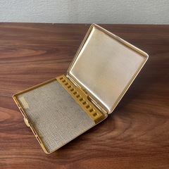 シガレットケース
の画像