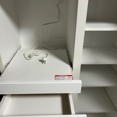 食器棚の画像