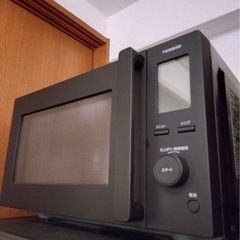 【美品】センサー付　フラット　電子レンジ　18L　黒の画像