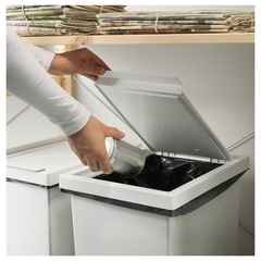 IKEA ゴミ箱2個セットの画像