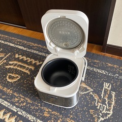 炊飯器　Haier 3号炊きの画像