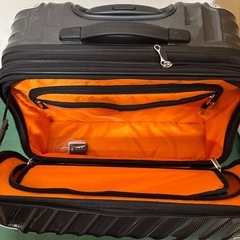 TRAVELIST キャリーケースの画像