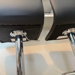 レザーカウンターチェア2脚の画像