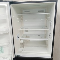 42 J029 設置まで対応  　Panasonic　自動製氷機能付き大型冷蔵庫　335Lの画像