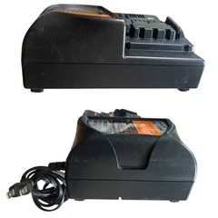UC18YSL2 充電器 HITACHIの画像