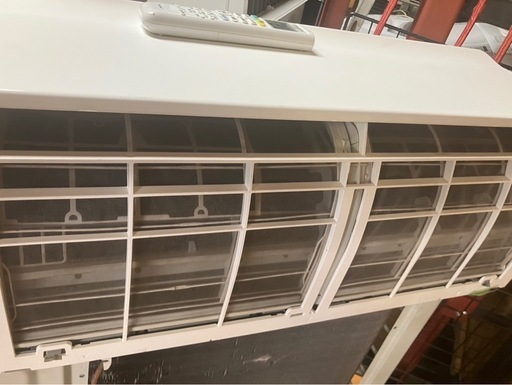 【中古】¥23,800 8畳ルームエアコン　ダイキン　2.8kw
  【IJ42】