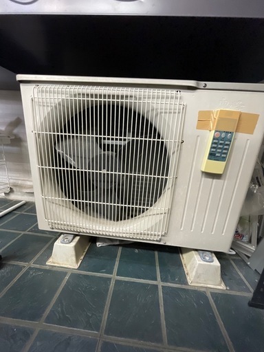 2018 年式三菱ルームエアコンのMSZ-GE2217-W